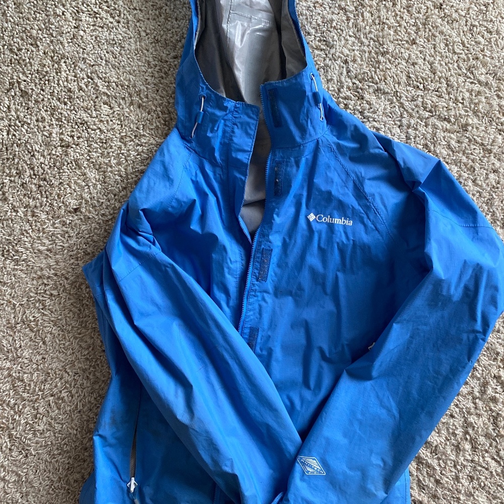 Columbia rain jacket
